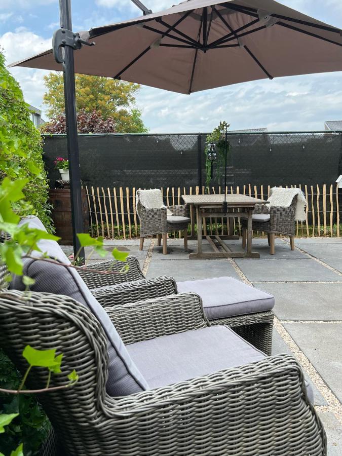B&B Mir Lo In Mierlo Adults Only Экстерьер фото
